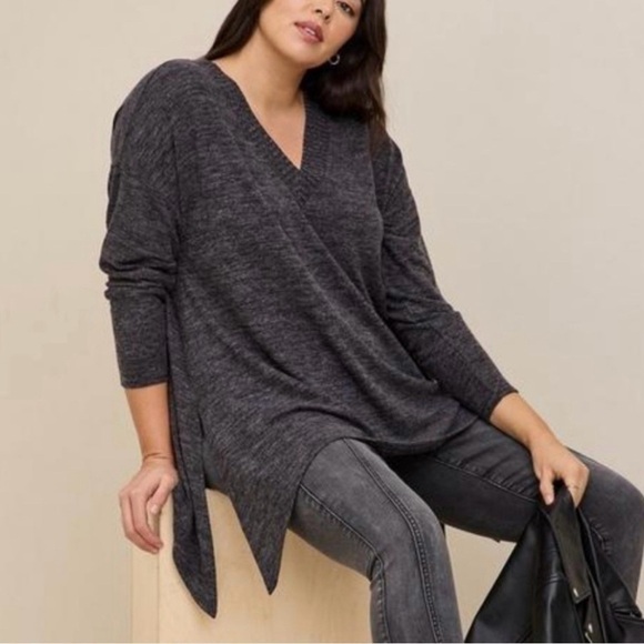 Super Soft by Torrid Charcoal Longsleeve Top - Picture 1 of 9